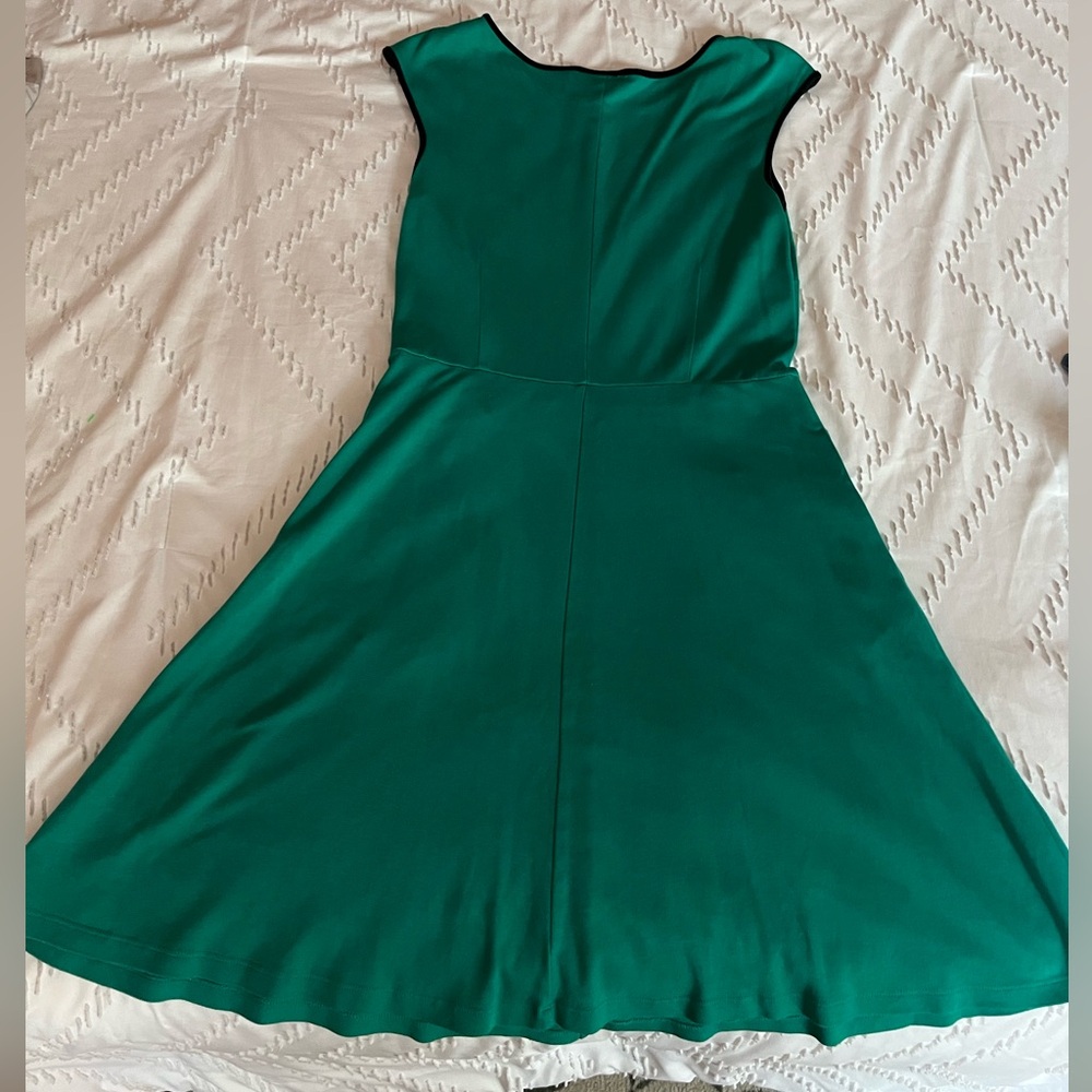 Women’s dress